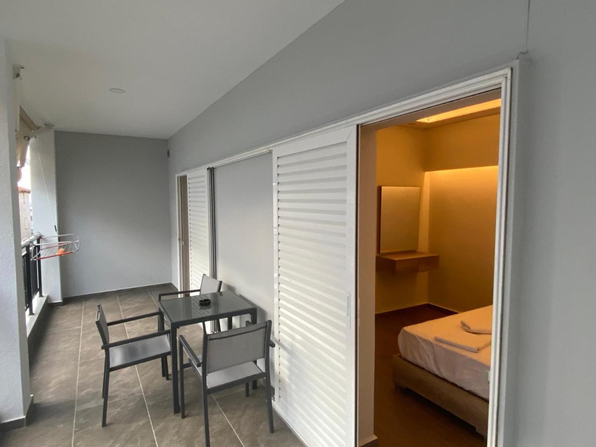 ניי פורי Hotel Filoxenia מראה חיצוני תמונה