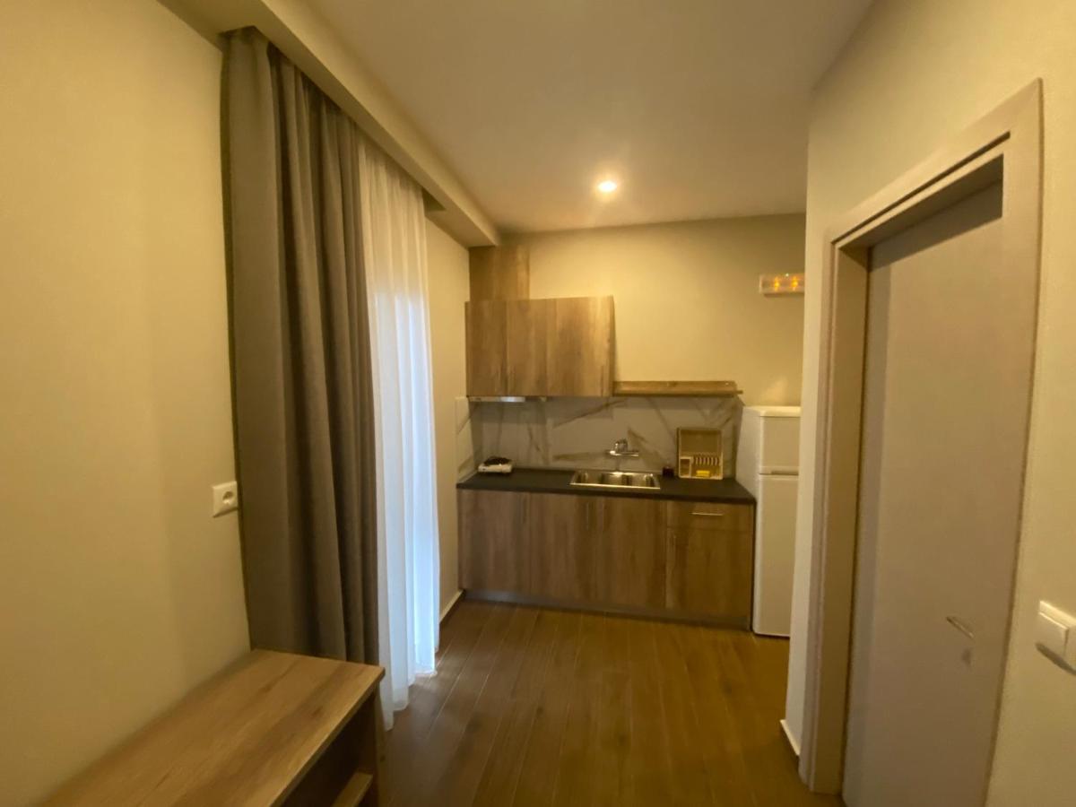 ניי פורי Hotel Filoxenia מראה חיצוני תמונה