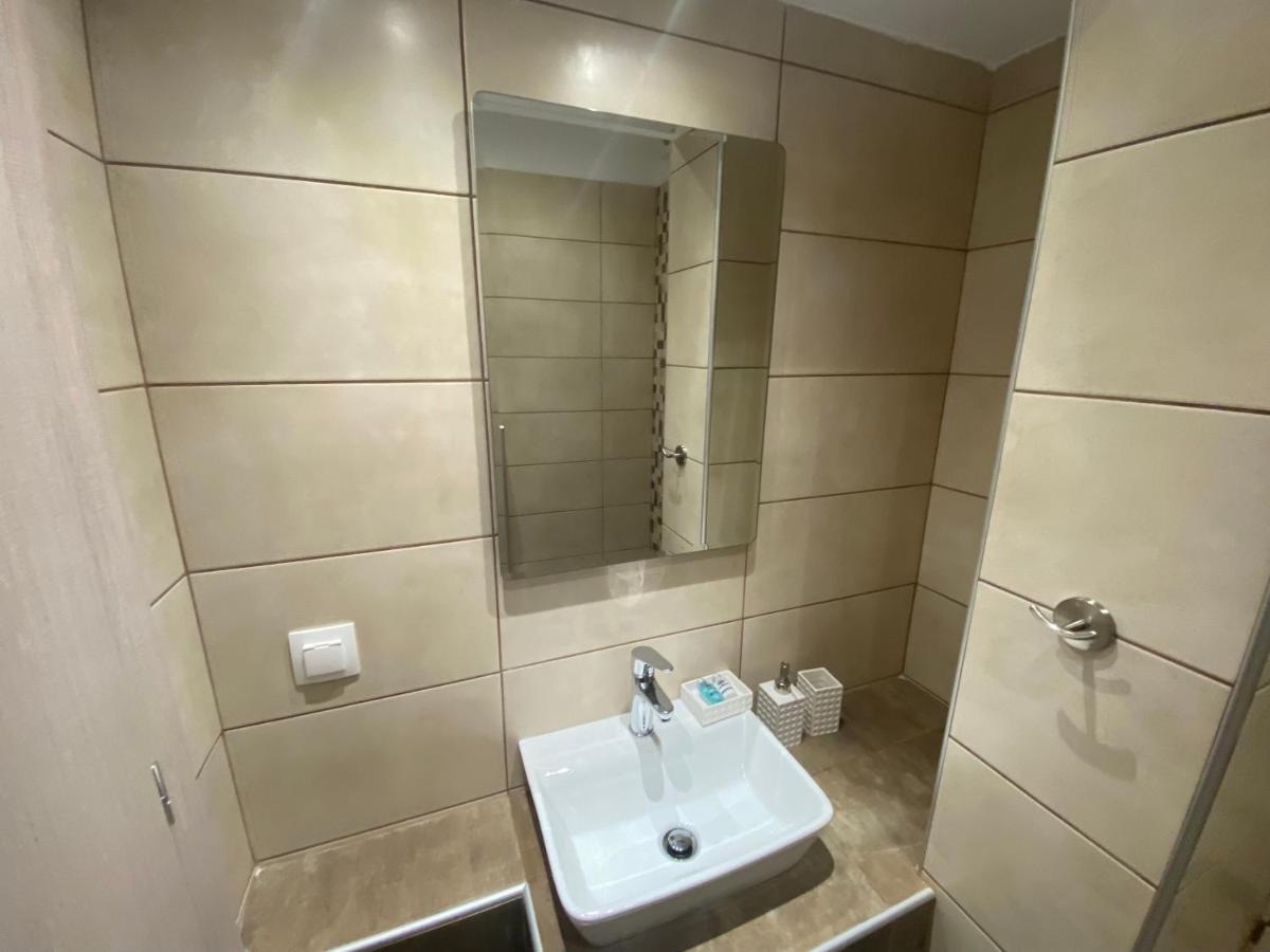 ניי פורי Hotel Filoxenia מראה חיצוני תמונה