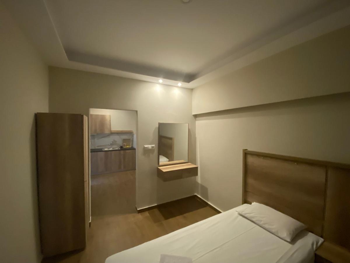 ניי פורי Hotel Filoxenia מראה חיצוני תמונה