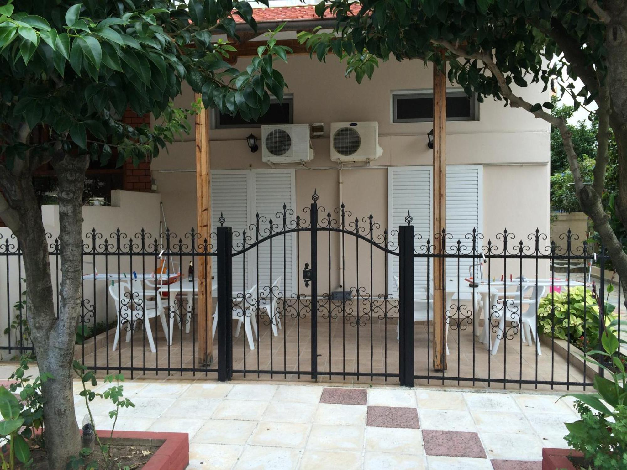 ניי פורי Hotel Filoxenia מראה חיצוני תמונה