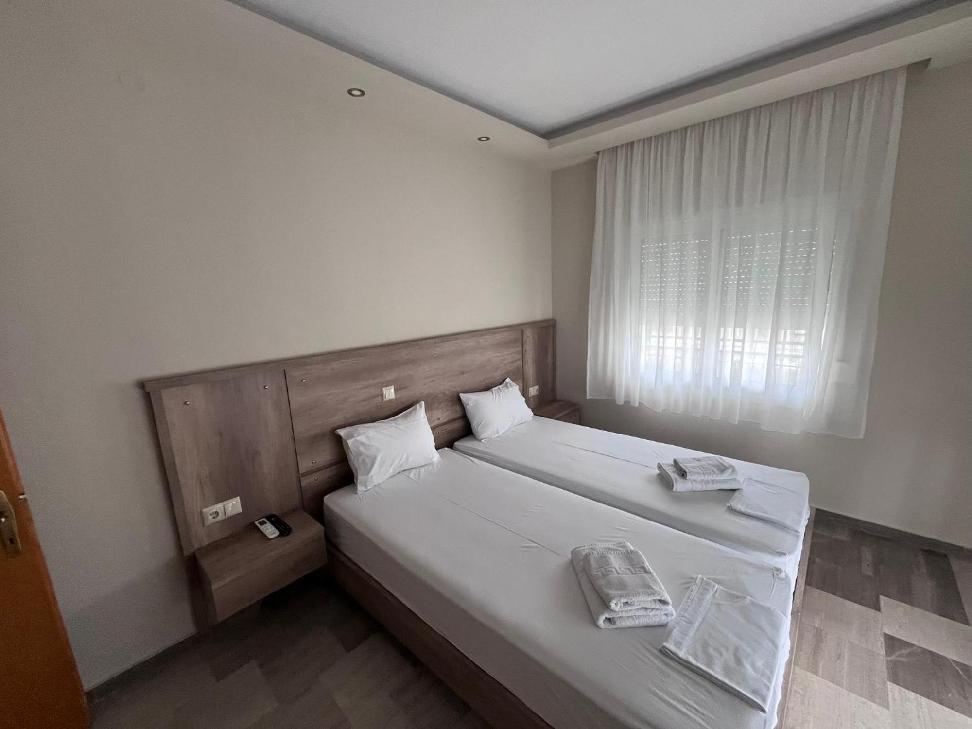 ניי פורי Hotel Filoxenia מראה חיצוני תמונה