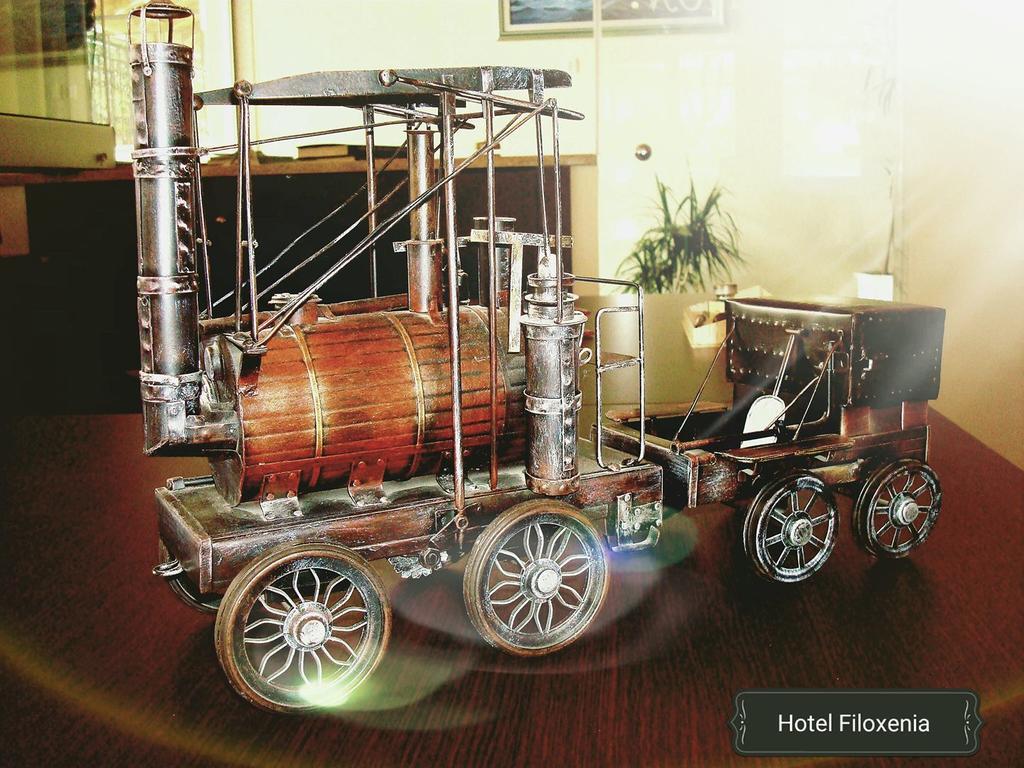 ניי פורי Hotel Filoxenia מראה חיצוני תמונה